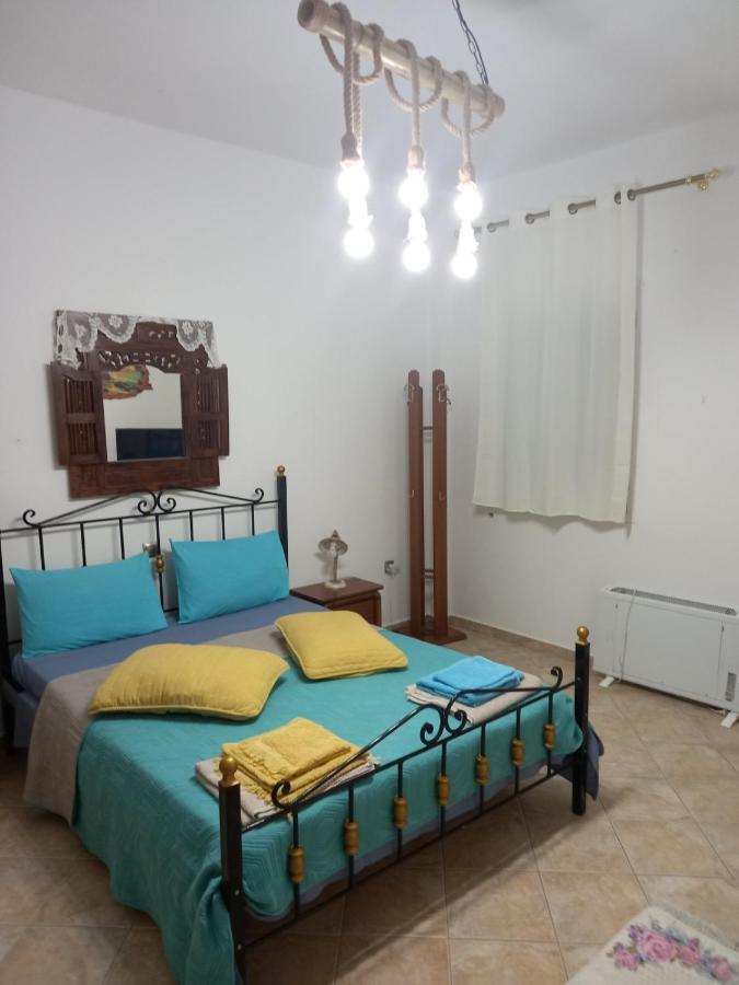 Κυκλαδίτικη Βίλα Στην Παραλία Αντώνηδες, Κύθνου Kythnos Luaran gambar